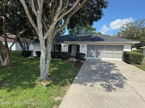 10233 Bedford Rd, Spring Hill, FL 34608