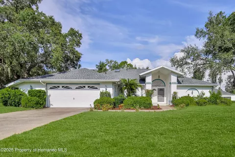 275 Oriana Dr, Spring Hill, FL 34609