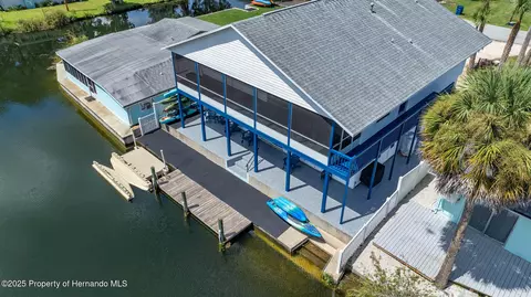 7244 Coventry Ct, Weeki Wachee, FL 34607