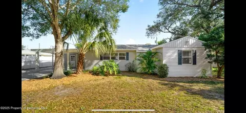 809 75th Street North St N, Saint Petersburg, FL 33710