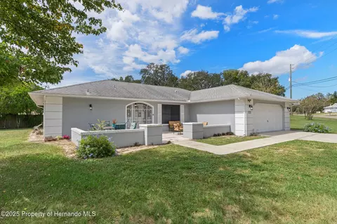 8476 Eldridge Rd, Spring Hill, FL 34608
