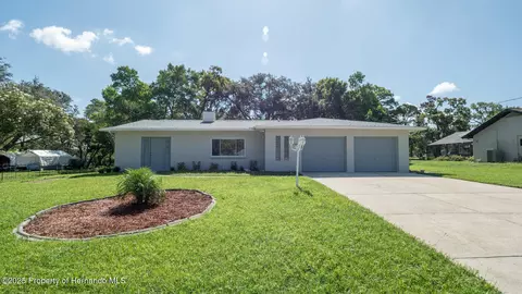 5100 Florentine Ct, Spring Hill, FL 34608
