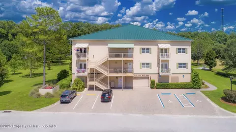 8178 Southern Pines Dr, Brooksville, FL 34601