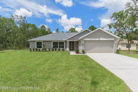 2492 Lackland Ave, Spring Hill, FL 34608