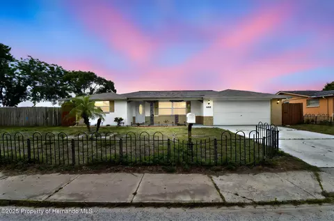 5642 Dove Dr, New Port Richey, FL 34652