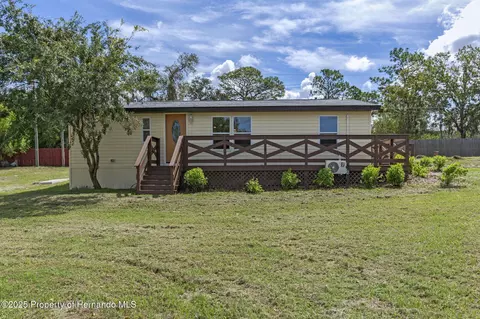 18216 Alexson St, Spring Hill, FL 34610