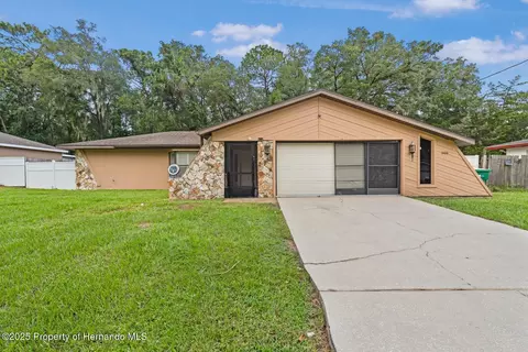 306 W Harvard St, Inverness, FL 34452