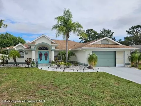8359 Dunnellon, Weeki Wachee, FL 34613