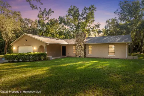 1162 Agate Ave, Spring Hill, FL 34609