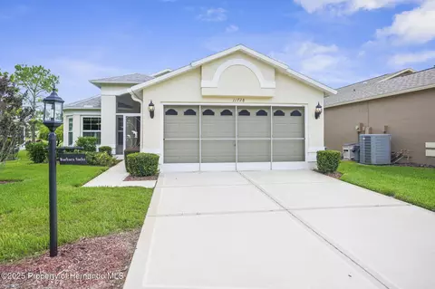 11728 Wheatfield Loop, Hudson, FL 34667 photo 1