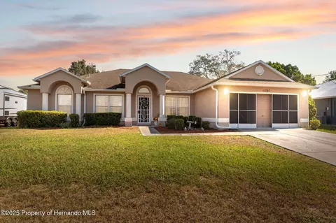 11267 Pickford St, Spring Hill, FL 34609