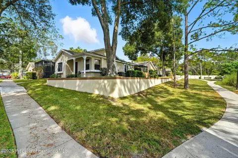 8174 Sturbridge Ct, Weeki Wachee, FL 34613