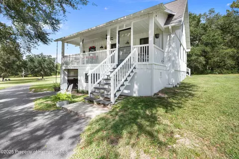 27151 Hiawatha Blvd, Brooksville, FL 34601