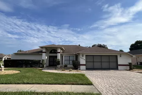 1514 Overland Dr, Spring Hill, FL 34608