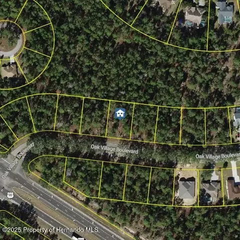 11 Oak Village Blvd, Homosassa, FL 34446