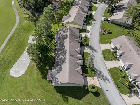 18442 Whitacre Cir, Hudson, FL 34667