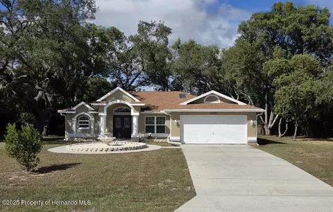 14370 Coronado Dr, Spring Hill, FL 34609
