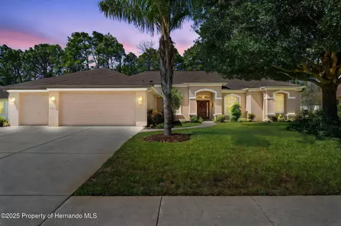 5257 Championship Cup Ln, Spring Hill, FL 34609