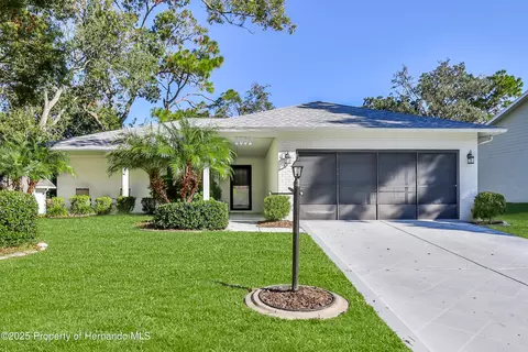 2692 Royal Ridge Dr, Spring Hill, FL 34606