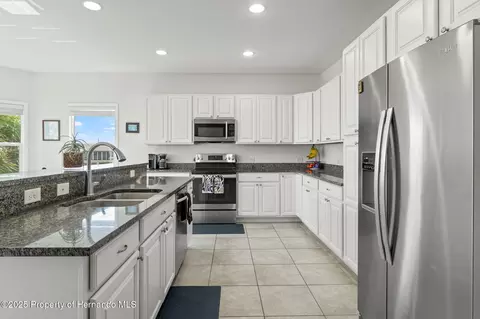 Kitchen - 4366 6th Isle Dr, Hernando Beach, FL 34607 photo 4 of 5