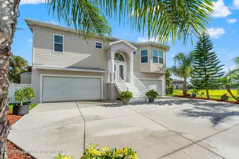 Exterior - 4366 6th Isle Dr, Hernando Beach, FL 34607 photo 7 of 27