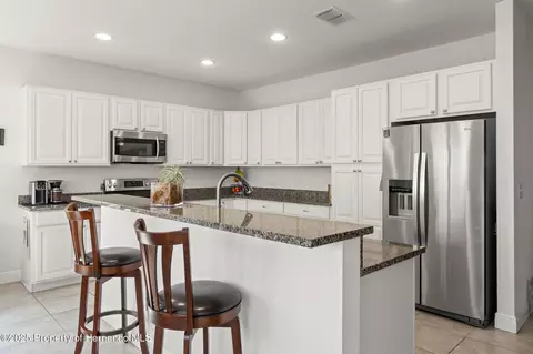 Kitchen - 4366 6th Isle Dr, Hernando Beach, FL 34607 photo 5 of 5