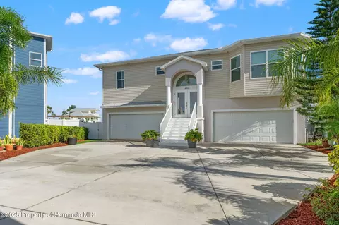 Exterior - 4366 6th Isle Dr, Hernando Beach, FL 34607 photo 6 of 27