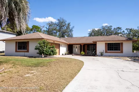 6262 Airmont Dr, Spring Hill, FL 34606