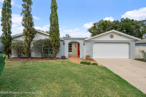 9267 Gibralter St, Spring Hill, FL 34608