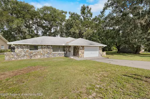 26329 Seidel St, Brooksville, FL 34602