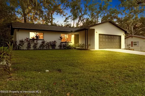 609 Holley St, Brooksville, FL 34601