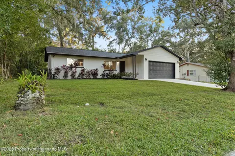 609 Holley St, Brooksville, FL 34601