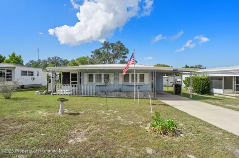 7162 Fairlane Ave, Brooksville, FL 34613