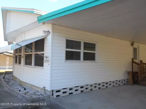 14395 Dehaven Ave, Brooksville, FL 34613