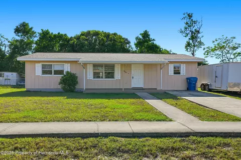 9248 Chase St, Spring Hill, FL 34606