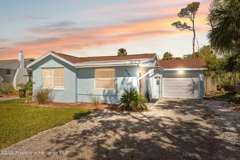 5141 Mallett Dr, Port Richey, FL 34668