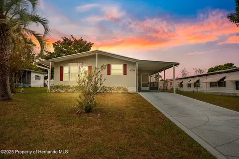 14417 Miranna St, Brooksville, FL 34613