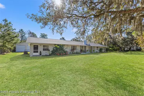 17504 Thomas Blvd, Hudson, FL 34667