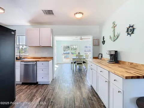 Kitchen - 4984 Cedarbrook Ln, Hernando Beach, FL 34607 photo 1 of 7