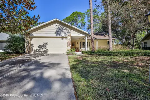 2193 Timber Lodge Ln, Spring Hill, FL 34606