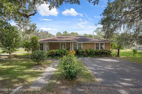 524 East Ave, Brooksville, FL 34601