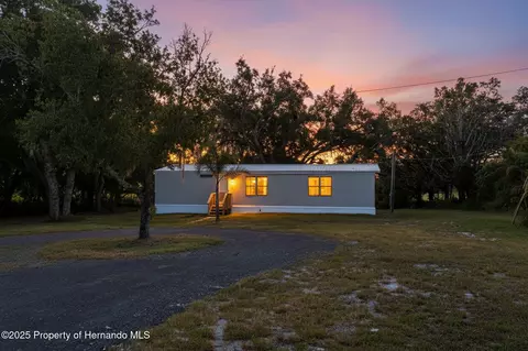 15616 Larry Rd, Spring Hill, FL 34610