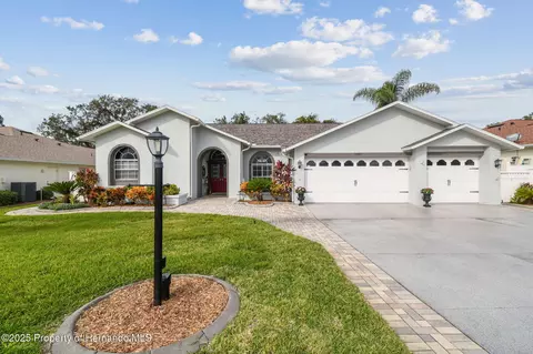 7487 Southampton Rd, Spring Hill, FL 34606