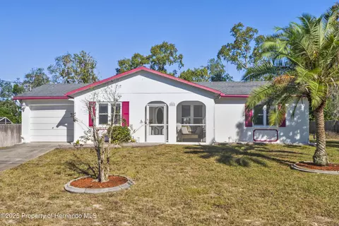 9013 Nakoma Way, Weeki Wachee, FL 34613