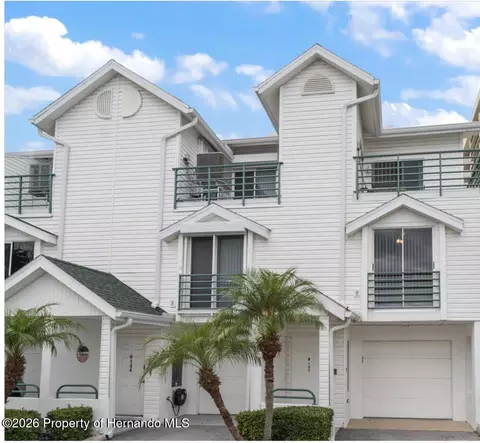 320 Island Way #105, Clearwater Beach, FL 33767