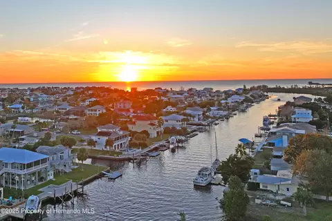 View/Area - 3270 Hibiscus Dr, Hernando Beach, FL 34607 photo 24 of 27