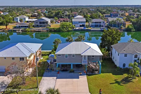 View/Area - 3270 Hibiscus Dr, Hernando Beach, FL 34607 photo 5 of 27
