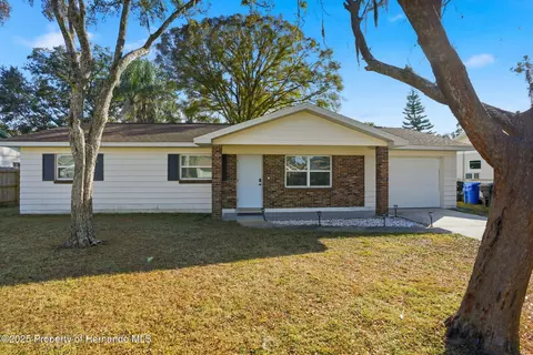 118 Connie Ave, Tampa, FL 33613