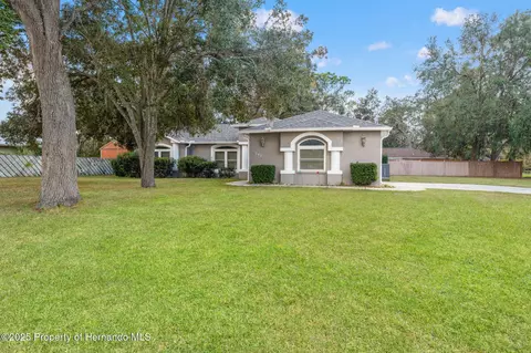 542 Fairbanks Rd, Spring Hill, FL 34608