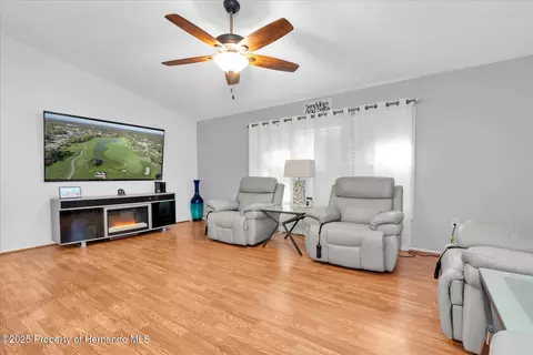 7099 Pond View Ct, Spring Hill, FL 34606 photo 19
